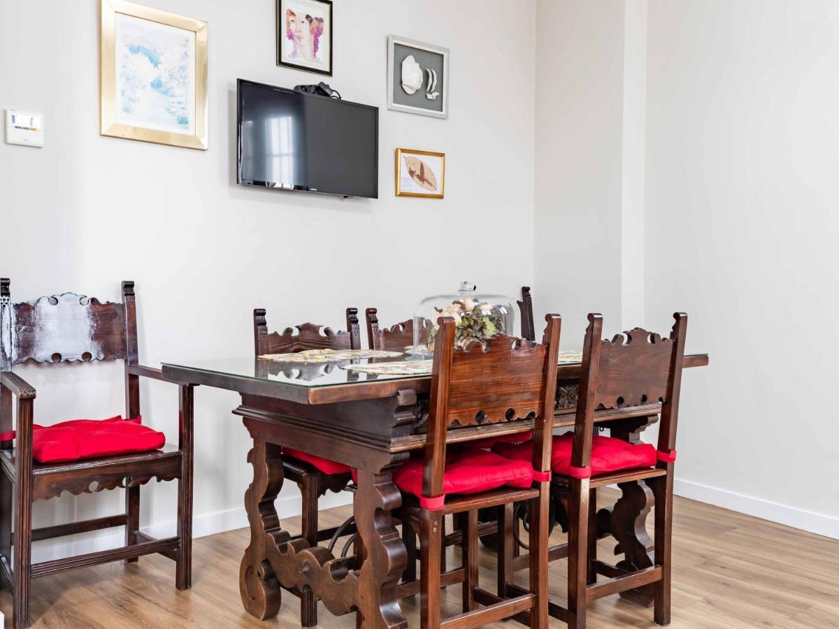 2 Bedrooms 2 Bathrooms - Triana- Seville Ngoại thất bức ảnh